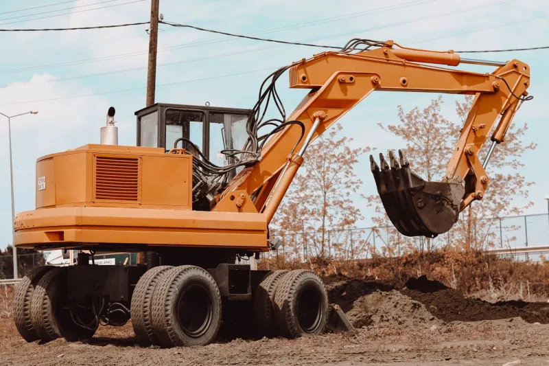 New Iron or Second-Hand Steel? A Practical Decision Framework for Construction Equipment Buyers